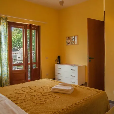 Seafront Garden House Appartamento