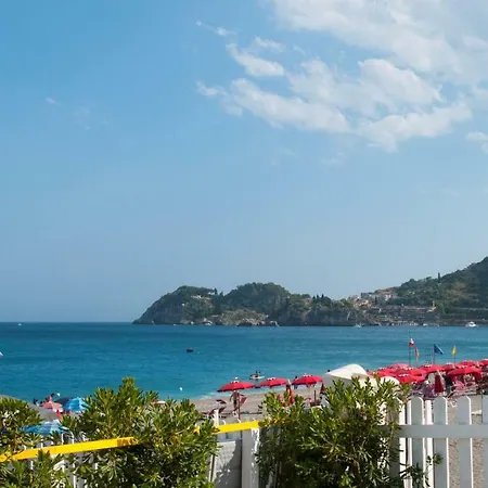 Appartamento Seafront Garden House *