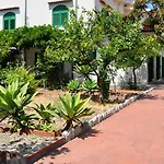 Seafront Garden House Apartamento Taormina