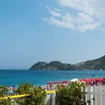 Apartamento Seafront Garden House *